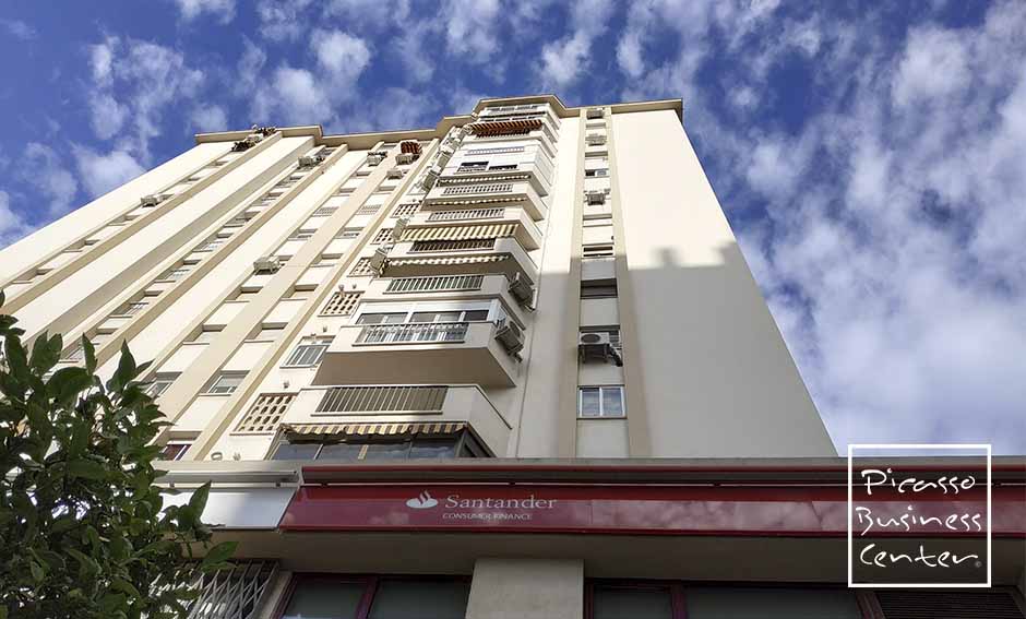 Santander Consumer Finance, وساطة التأمين Mario Bernal والأطفال والشركاء